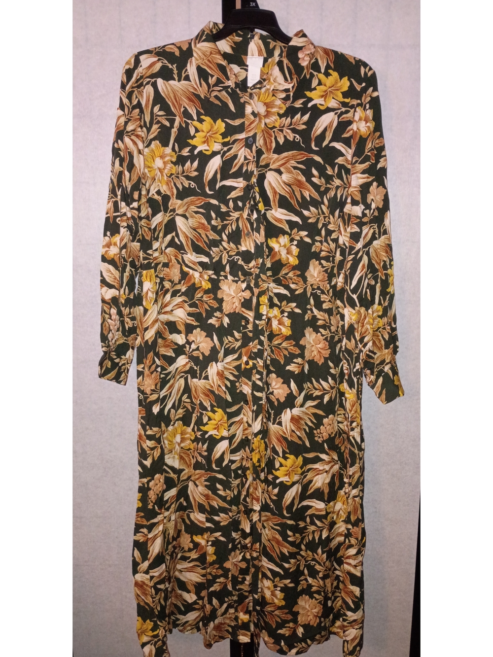 H&M Dark Green Floral Button-Front Long Sleeve Dress